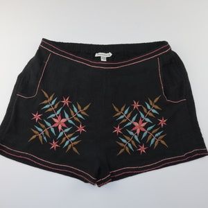 American Eagle NWT Shorts Medium Floral Stitch